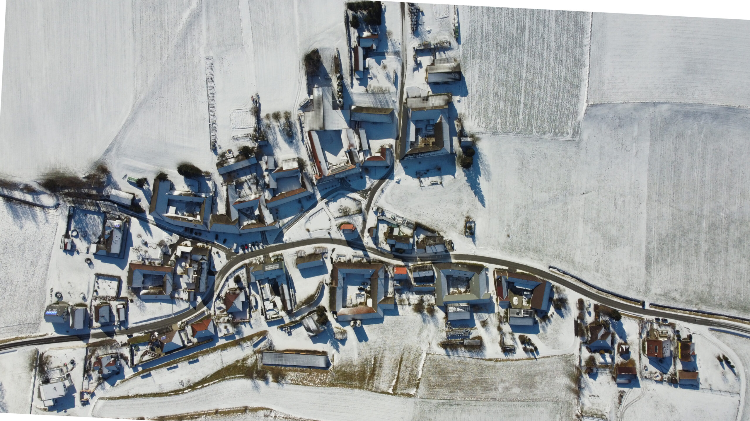 Ein Luftbild von Rafings im Winter, 5 . Februar 2023